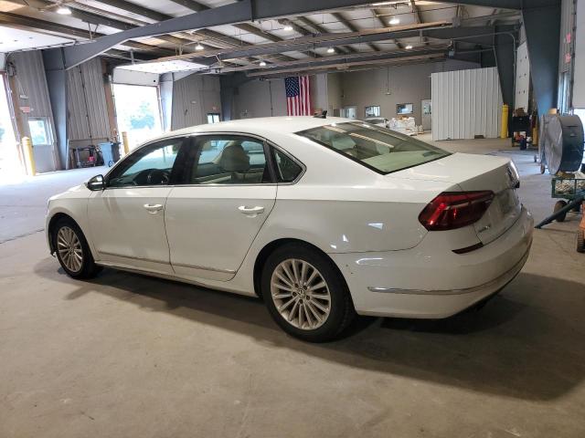  VOLKSWAGEN PASSAT 2017 Biały