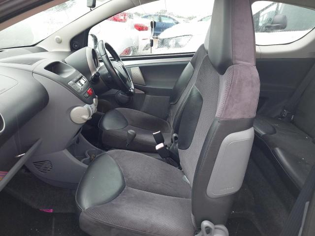 2009 TOYOTA AYGO PLATI