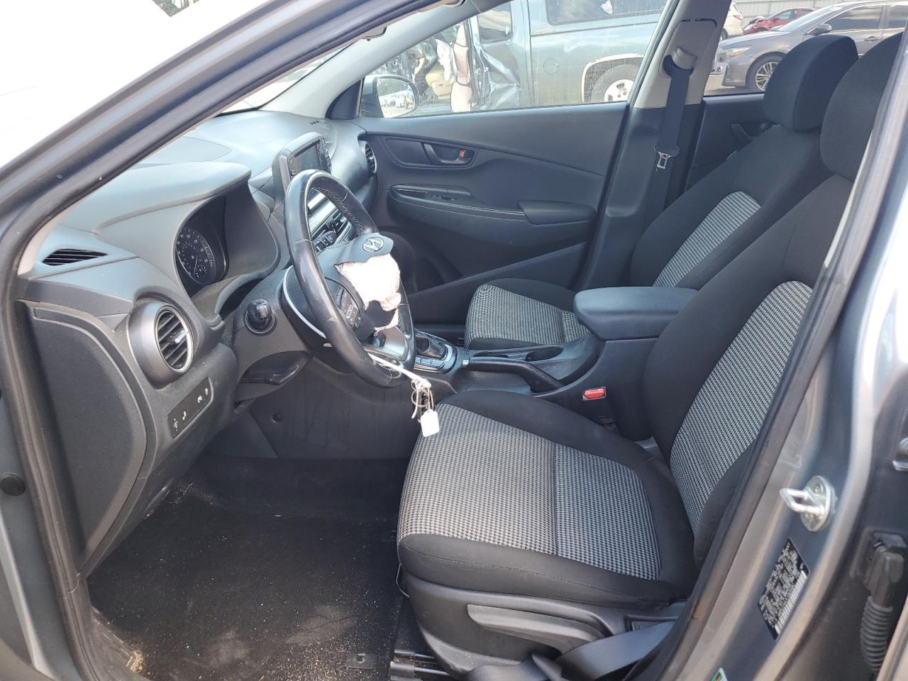 2020 Hyundai Kona Sel VIN: KM8K22AA7LU405982 Lot: 64245415