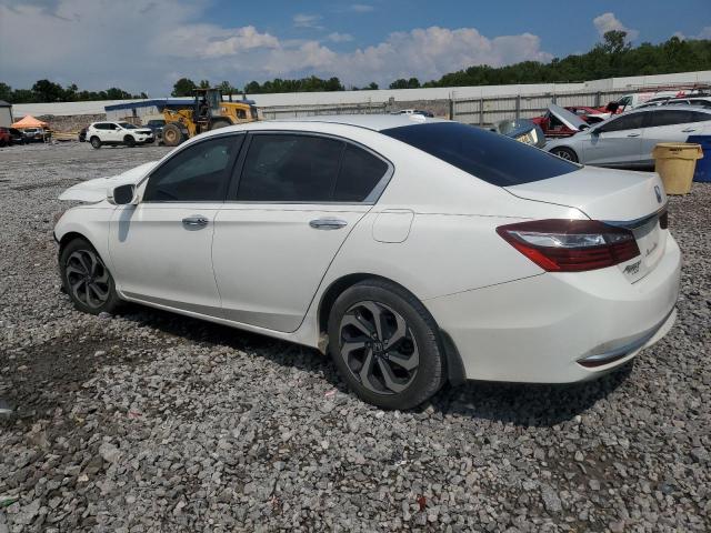 Седаны HONDA ACCORD 2016 Белы