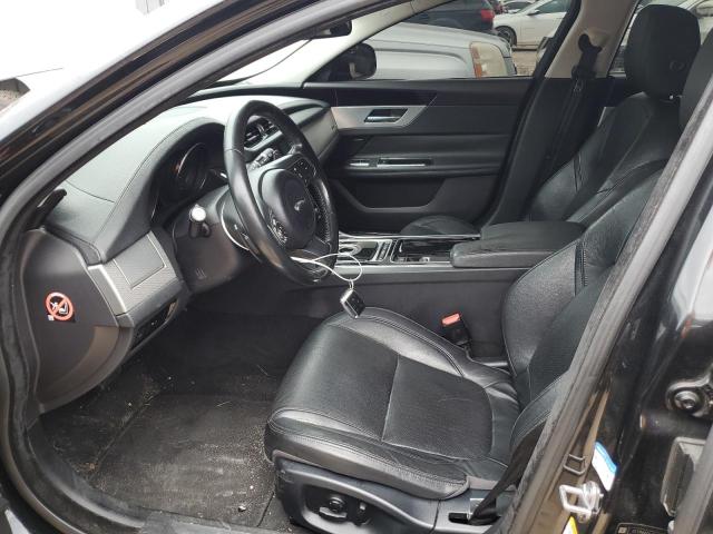 Sedans JAGUAR XF 2016 Czarny