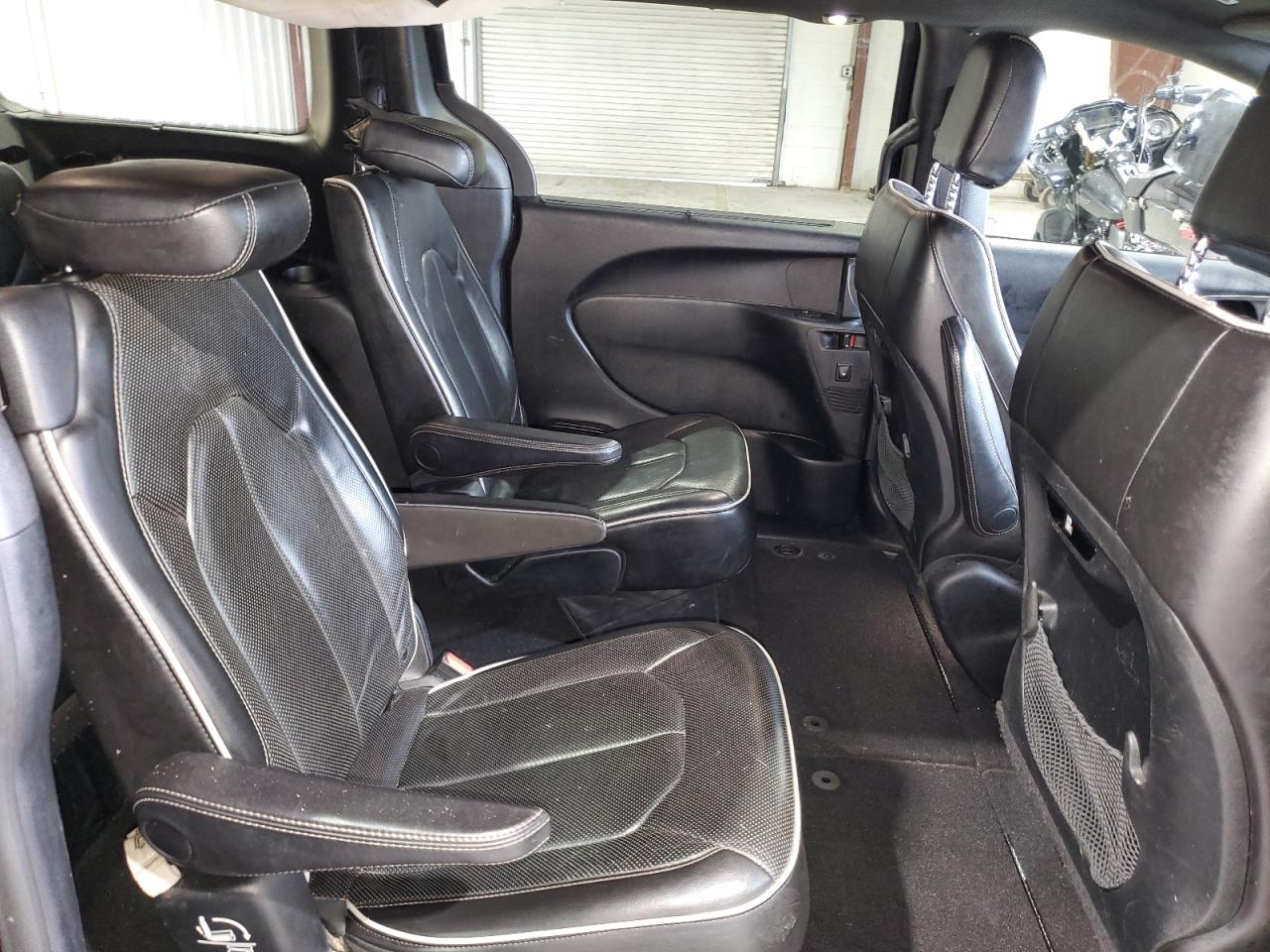 2019 Chrysler Pacifica Limited VIN: 2C4RC1GG4KR541701 Lot: 62858505