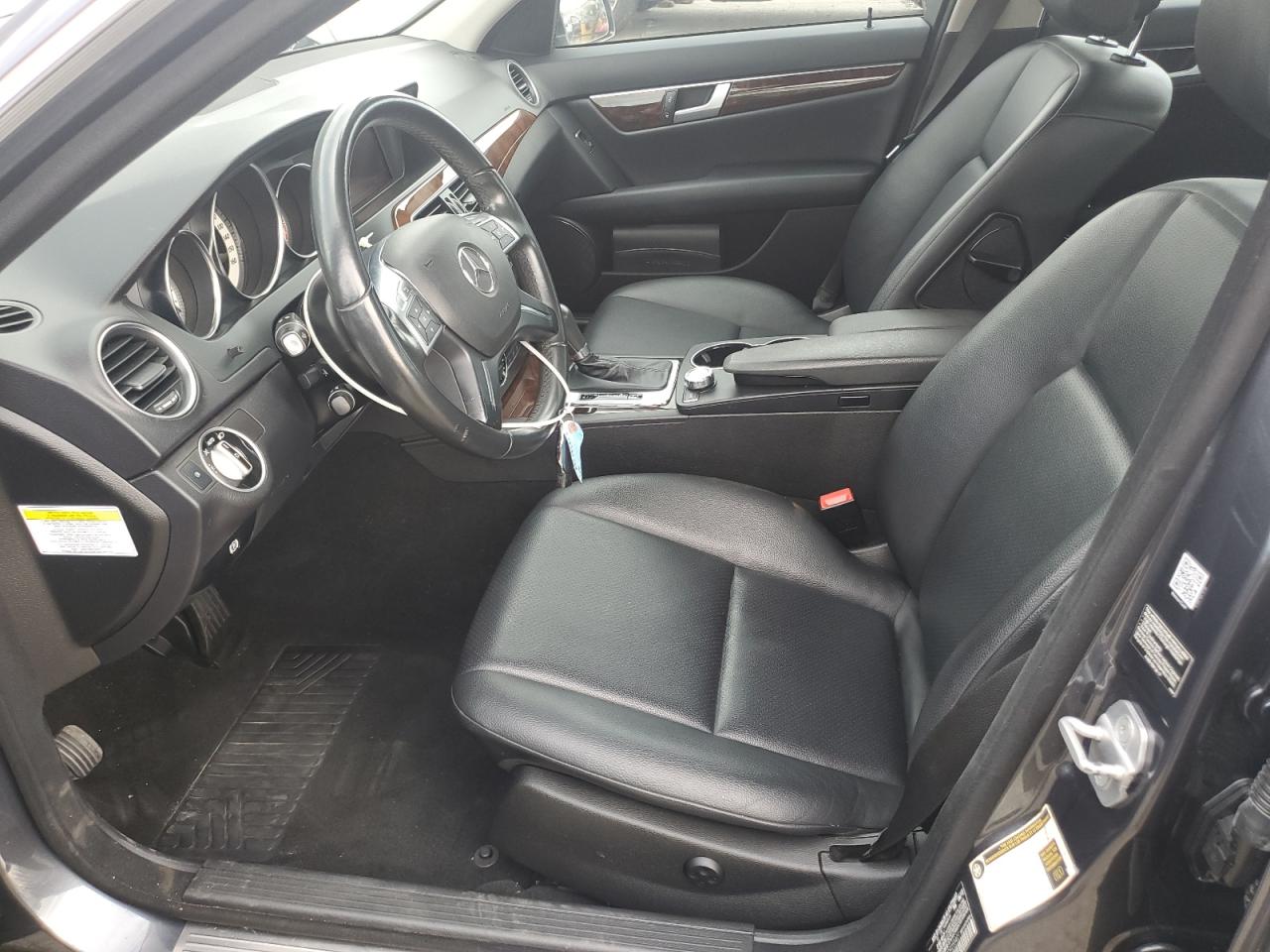 2013 Mercedes-Benz C 300 4Matic VIN: WDDGF8AB4DR255401 Lot: 65438015