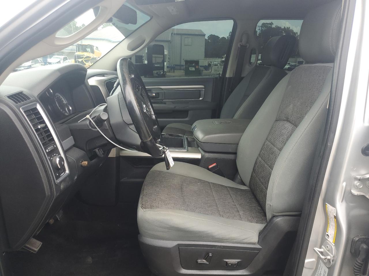 2015 Ram 2500 Slt VIN: 3C6UR5DL4FG674320 Lot: 64806425