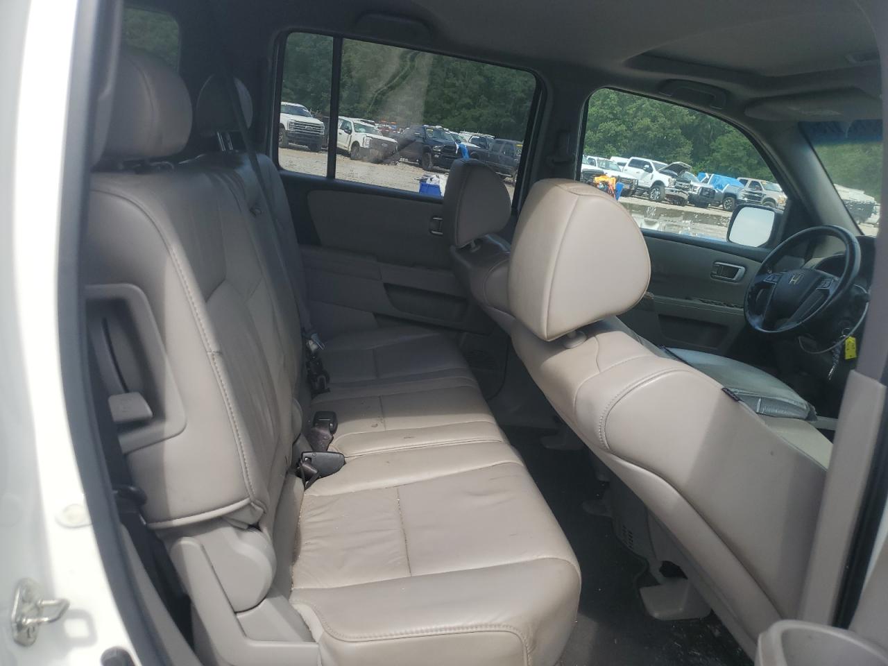 2011 Honda Pilot Exl VIN: 5FNYF3H58BB011996 Lot: 63115175