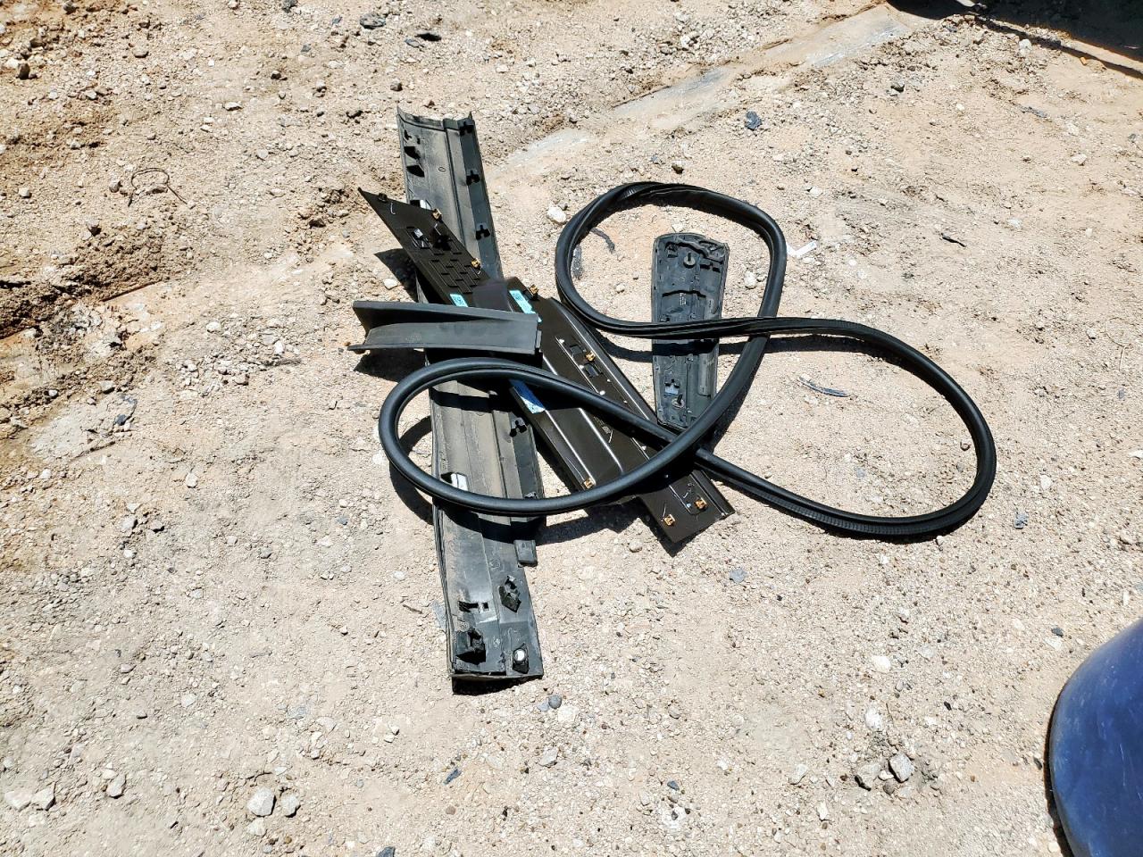 2024 GMC Yukon Xl C1500 Slt VIN: 1GKS1GKD1RR134883 Lot: 63703395