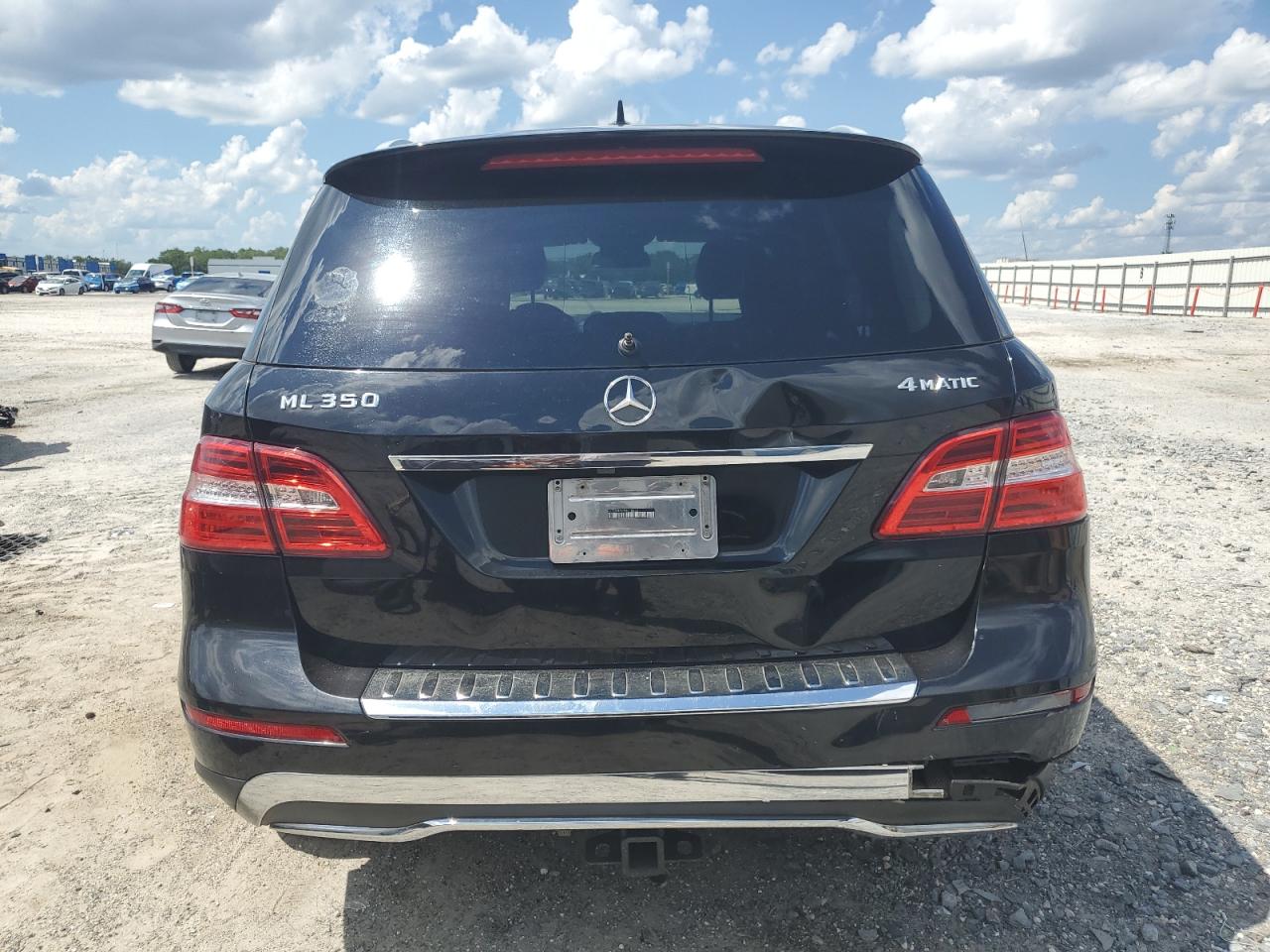 2014 Mercedes-Benz Ml 350 4Matic VIN: 4JGDA5HB2EA410880 Lot: 67180195