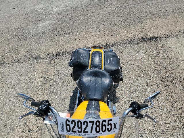 undisplay HARLEY-DAVIDSON FL 2012 Жовтий