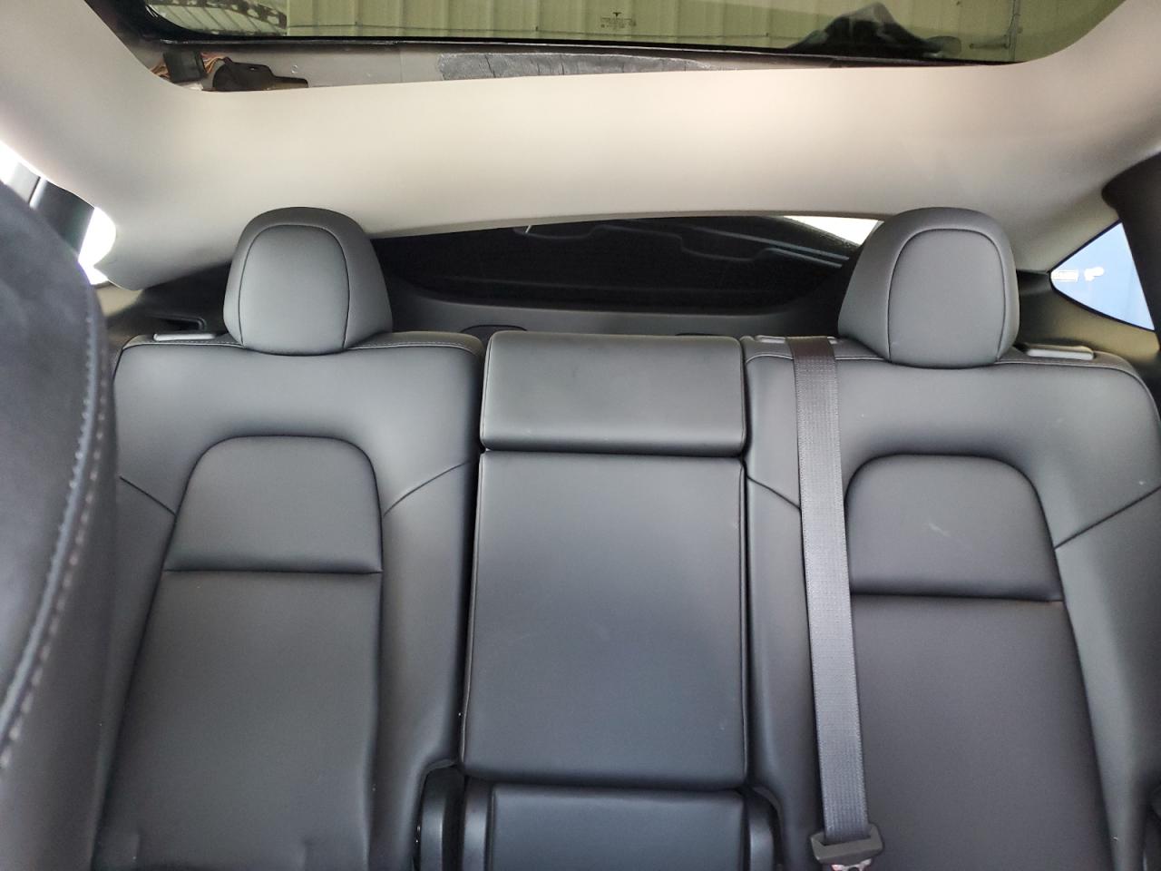 2023 Tesla Model Y VIN: 7SAYGDEF6PF939977 Lot: 63372845