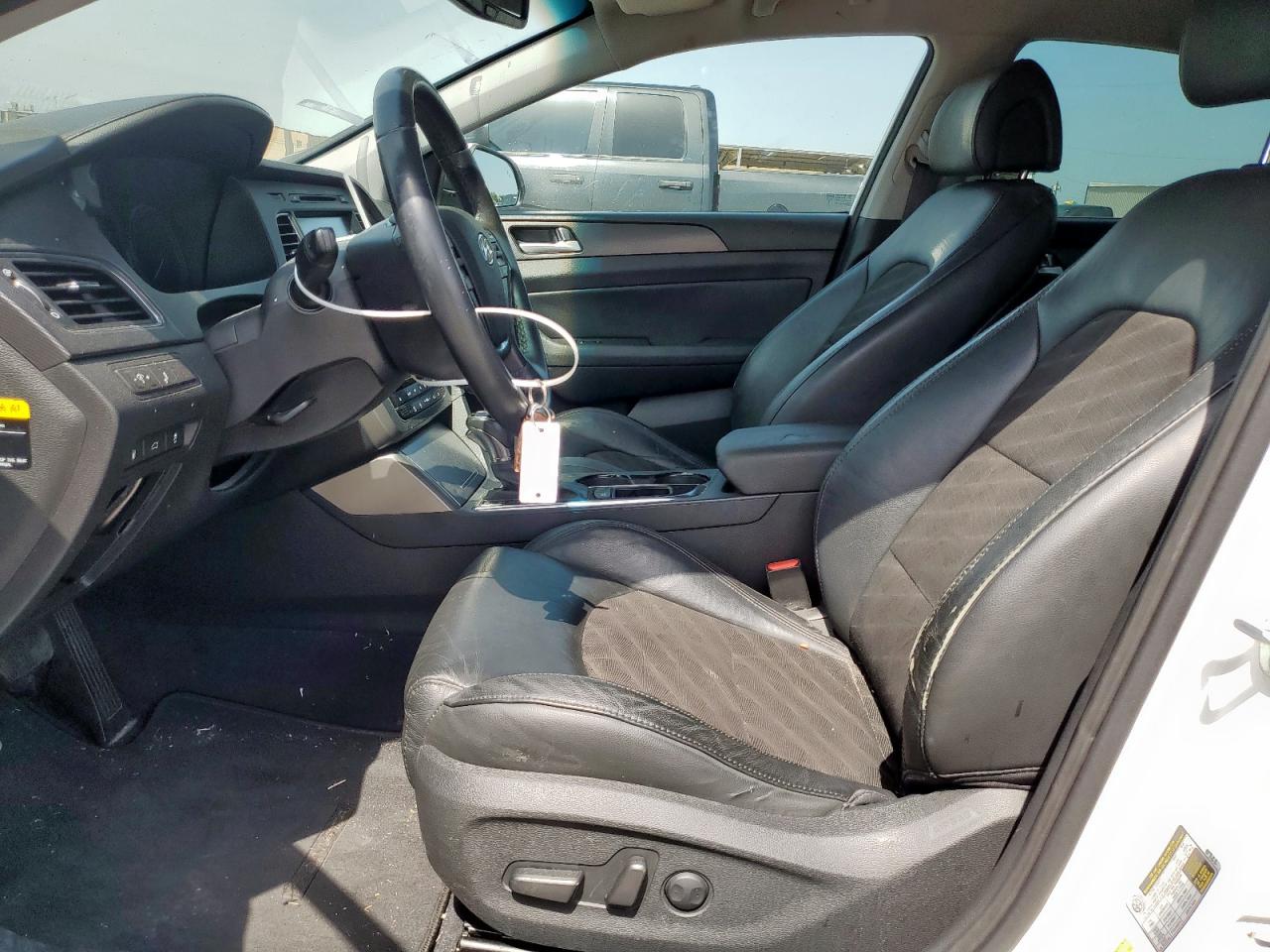 2015 Hyundai Sonata Sport VIN: 5NPE34AF8FH171887 Lot: 65193695