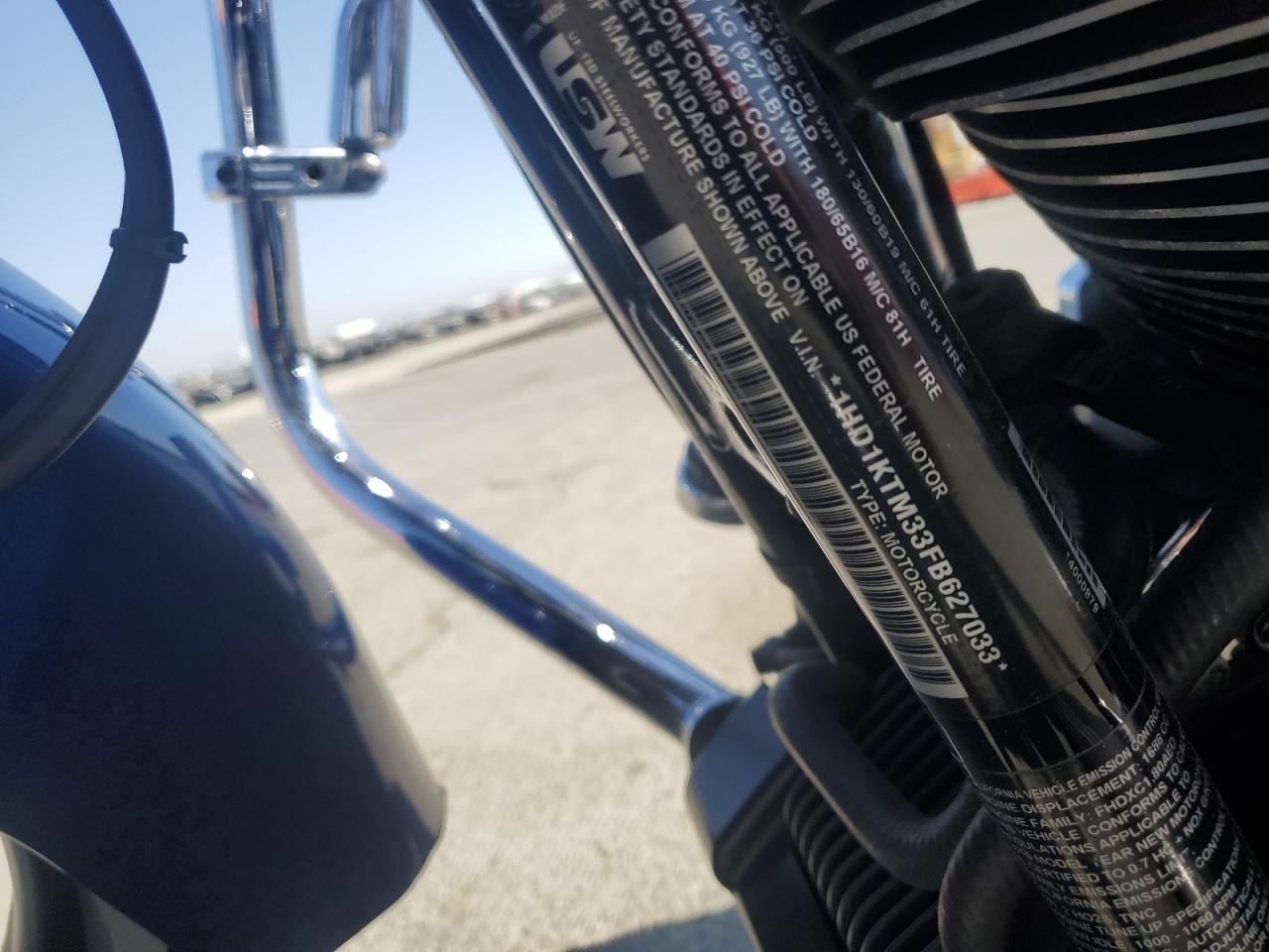 2015 Harley-Davidson Fltrxs Road Glide Special VIN: 1HD1KTM33FB627033 Lot: 64378535