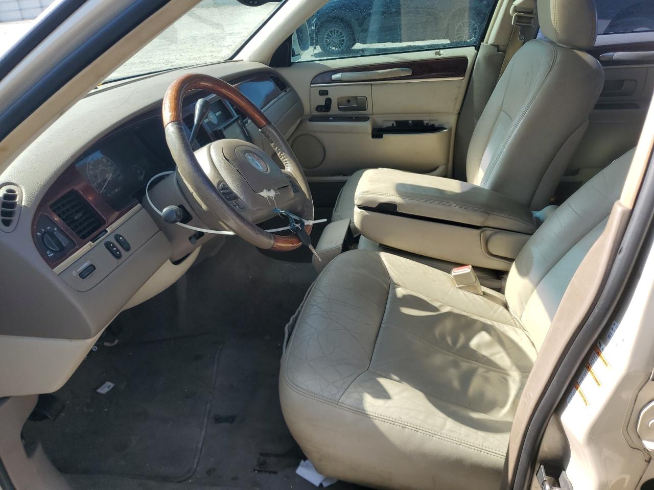 2003 Lincoln Town Car Cartier VIN: 1LNHM83W73Y633327 Lot: 65585305