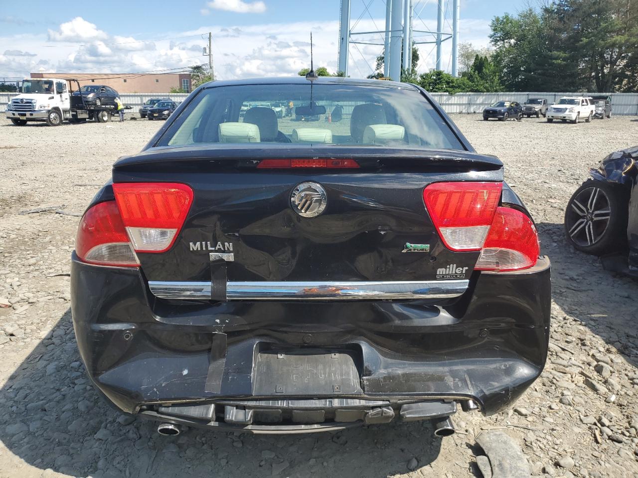 2010 Mercury Milan Premier VIN: 3MEHM0JG1AR626062 Lot: 64110215