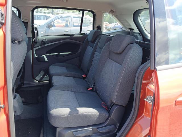 2012 FORD GRAND C-MA