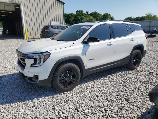 GMC TERRAIN AT 2022
