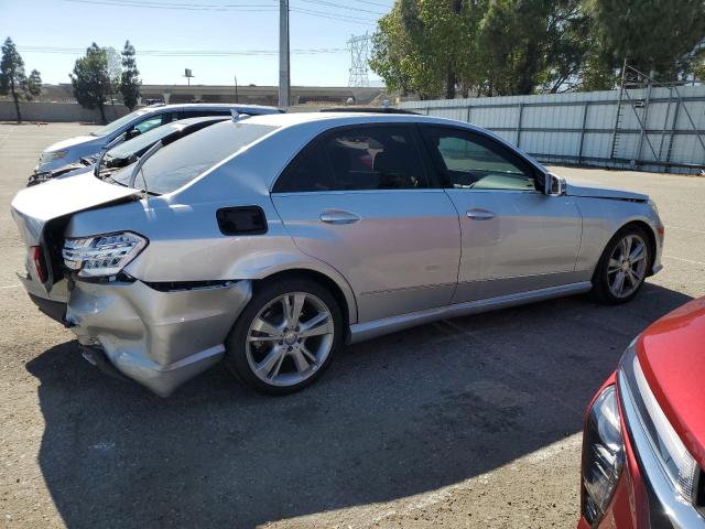  MERCEDES-BENZ E-CLASS 2013 Srebrny