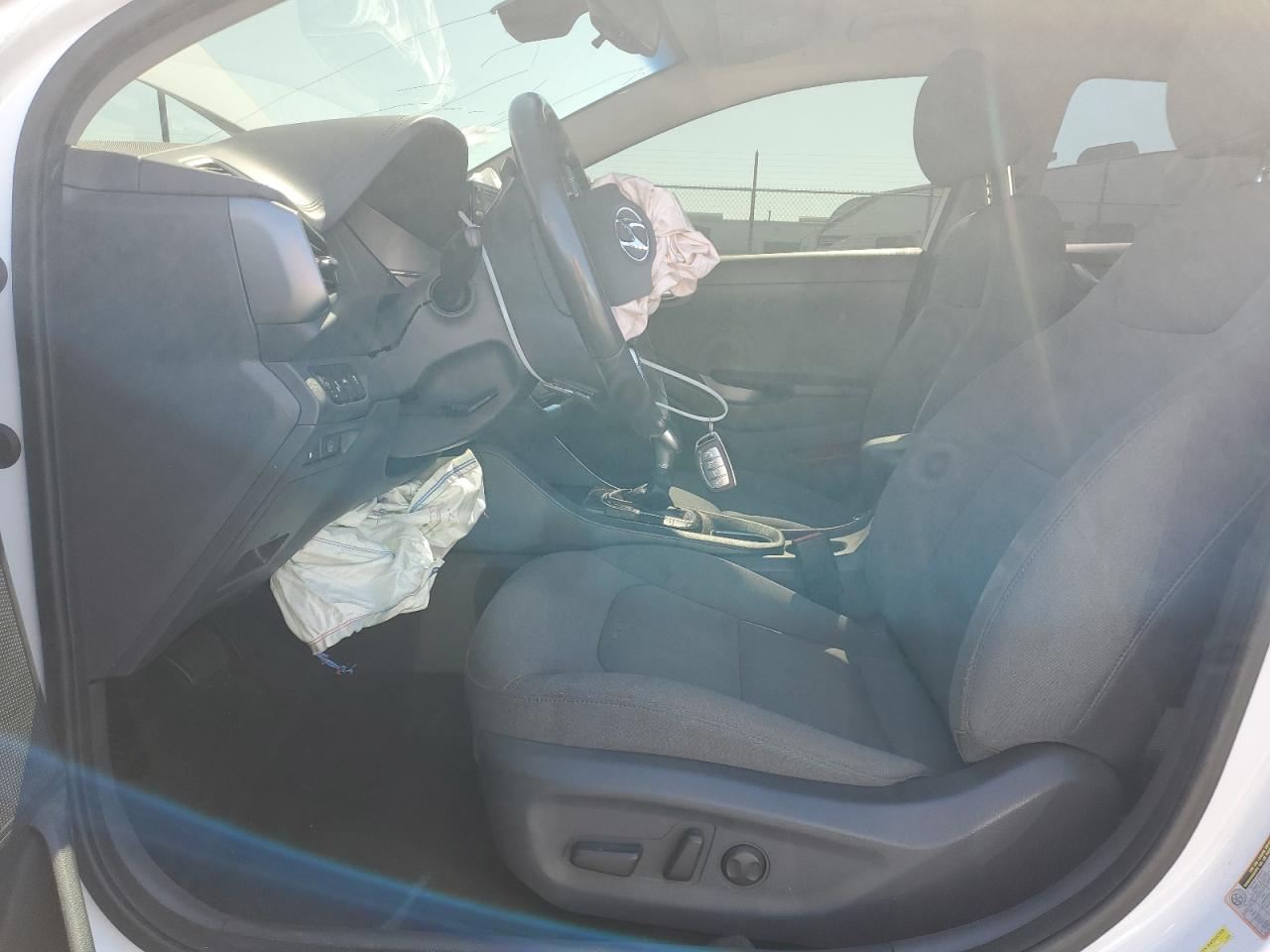 2020 Hyundai Ioniq Se VIN: KMHC75LC6LU238374 Lot: 64266385