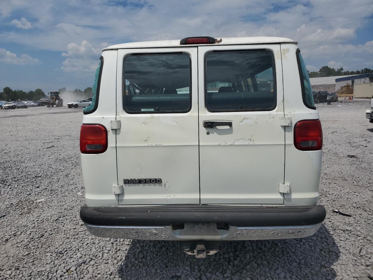 2002 Dodge Ram Wagon B3500 VIN: 2B5WB35Z52K124143 Lot: 63028105