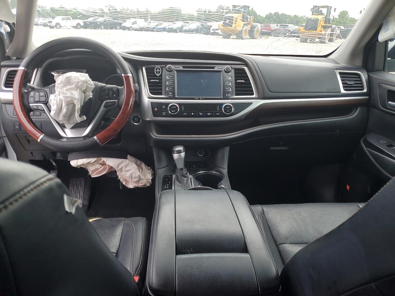 2015 Toyota Highlander Limited VIN: 5TDDKRFH5FS095528 Lot: 64692135