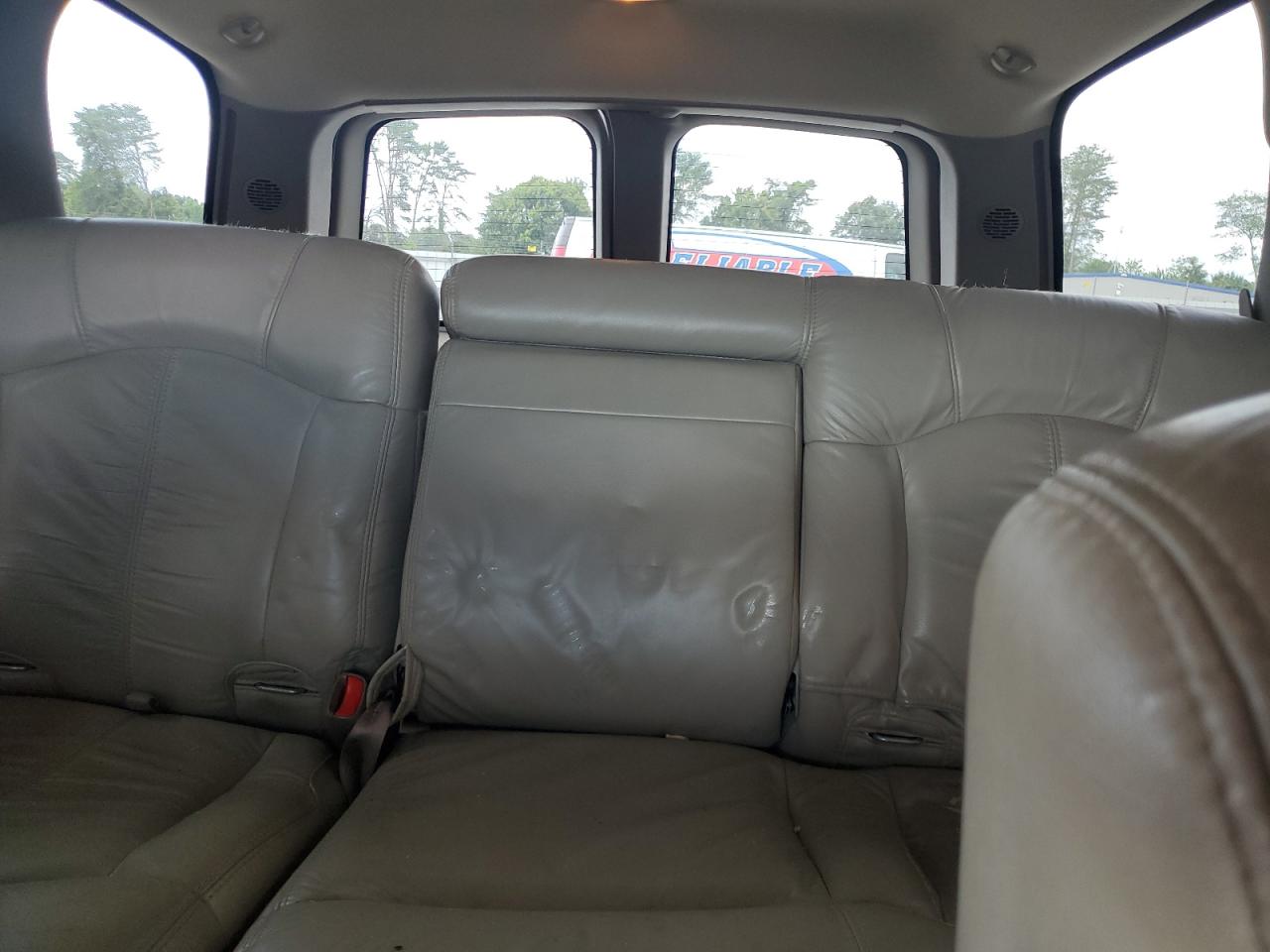 2002 Chevrolet Tahoe C1500 VIN: 1GNEC13Z82J304341 Lot: 64127585