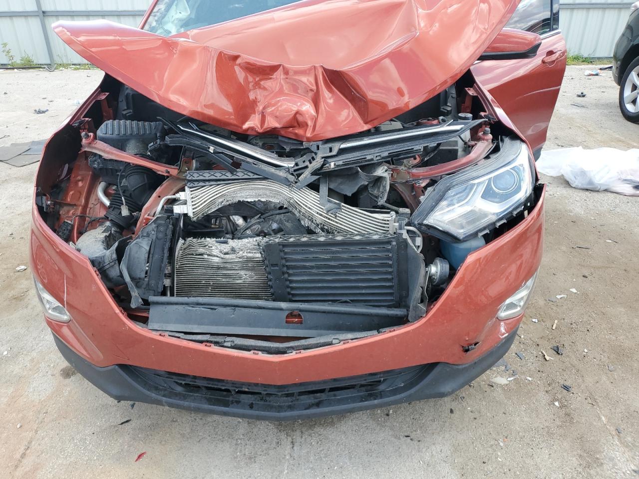 2020 Chevrolet Equinox Lt VIN: 2GNAXJEV2L6261286 Lot: 65067825