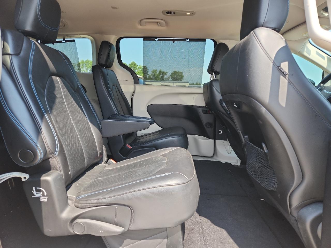2021 Chrysler Pacifica Touring L VIN: 2C4RC1BG3MR552957 Lot: 63206075