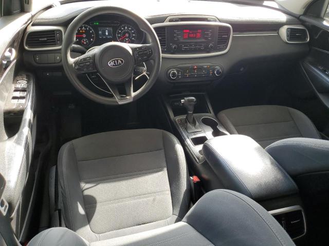  KIA SORENTO 2016 Серебристый