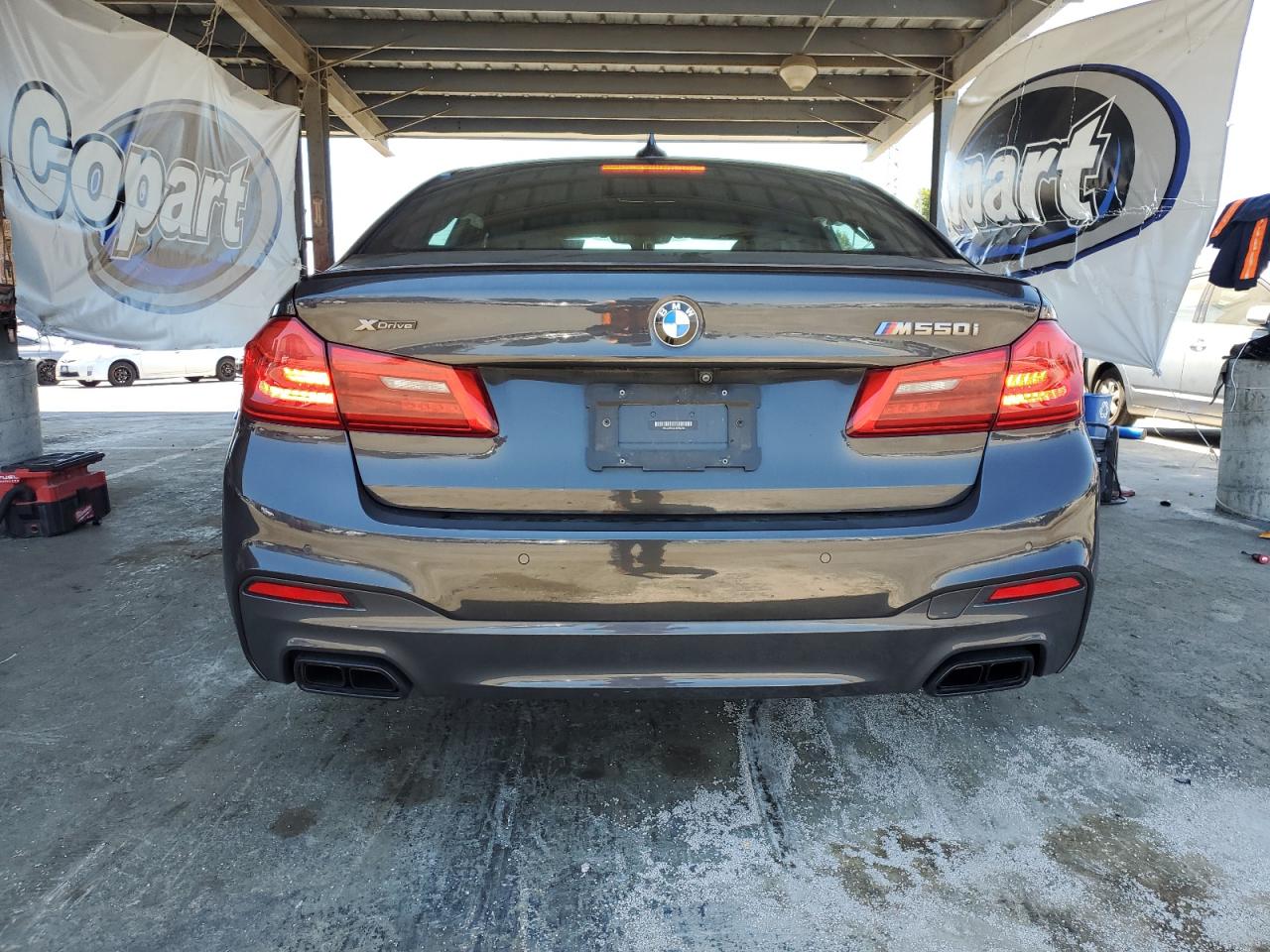 2018 BMW M550Xi VIN: WBAJB9C57JB286295 Lot: 64619385