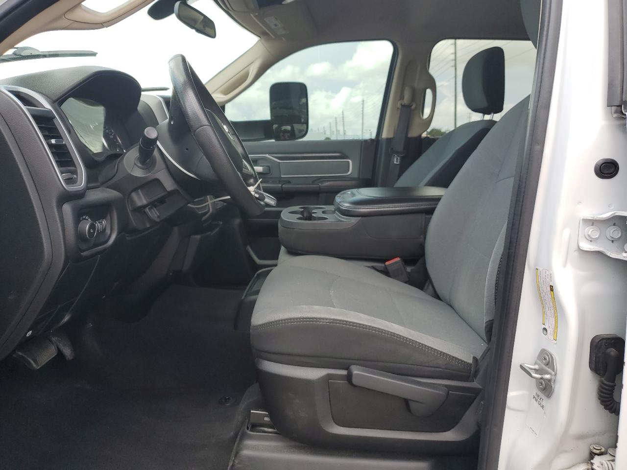2020 Ram 2500 Big Horn VIN: 3C6UR5DL4LG159751 Lot: 64393445