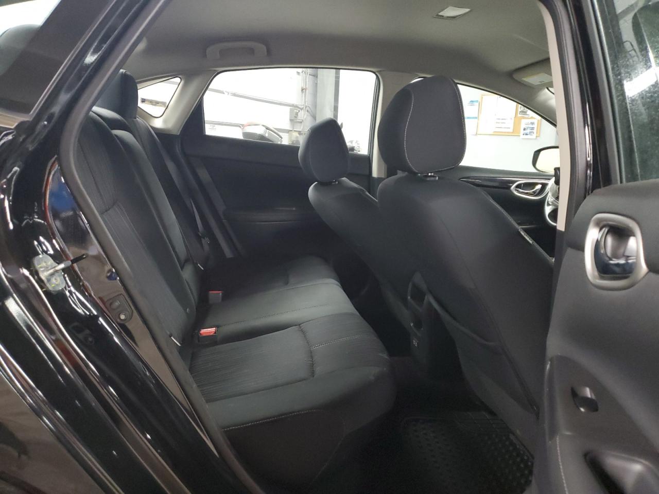 2018 Nissan Sentra S VIN: 3N1AB7AP7JY321899 Lot: 66498285