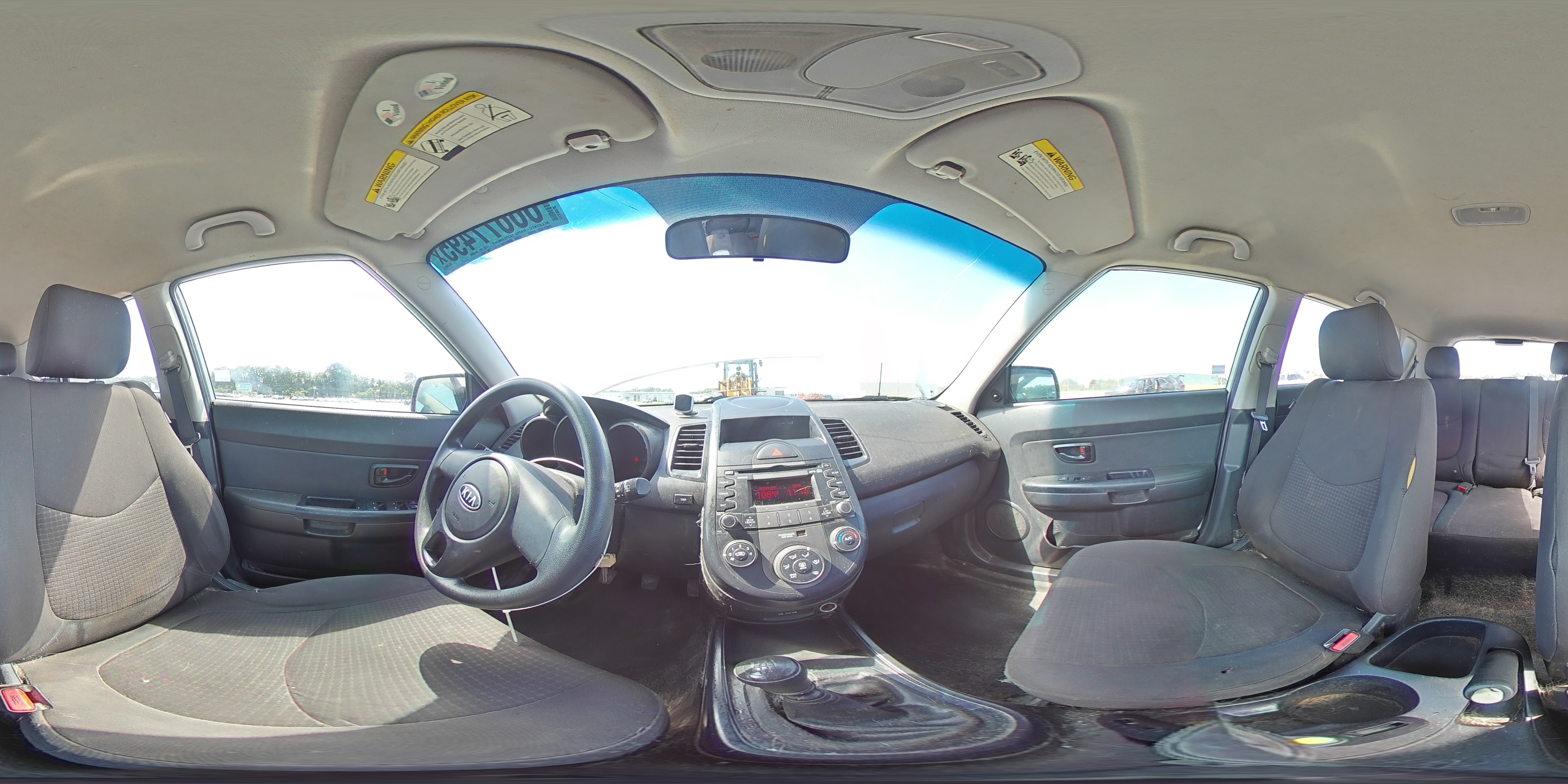 2011 Kia Soul VIN: KNDJT2A14B7714383 Lot: 66677495