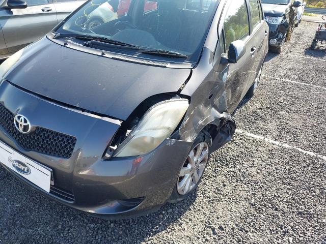 2008 TOYOTA YARIS TR