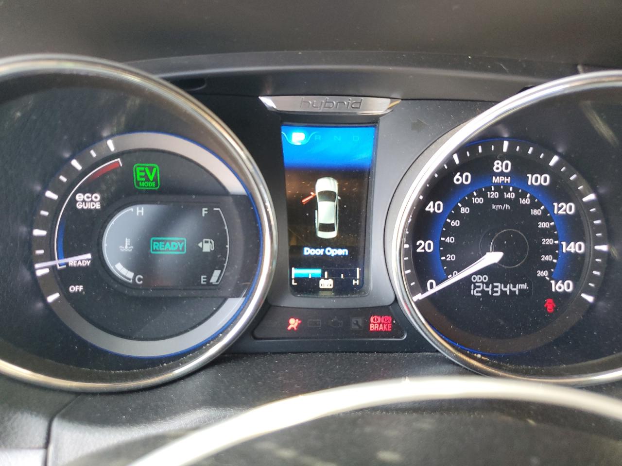 2015 Hyundai Sonata Hybrid VIN: KMHEC4A44FA130738 Lot: 64145845