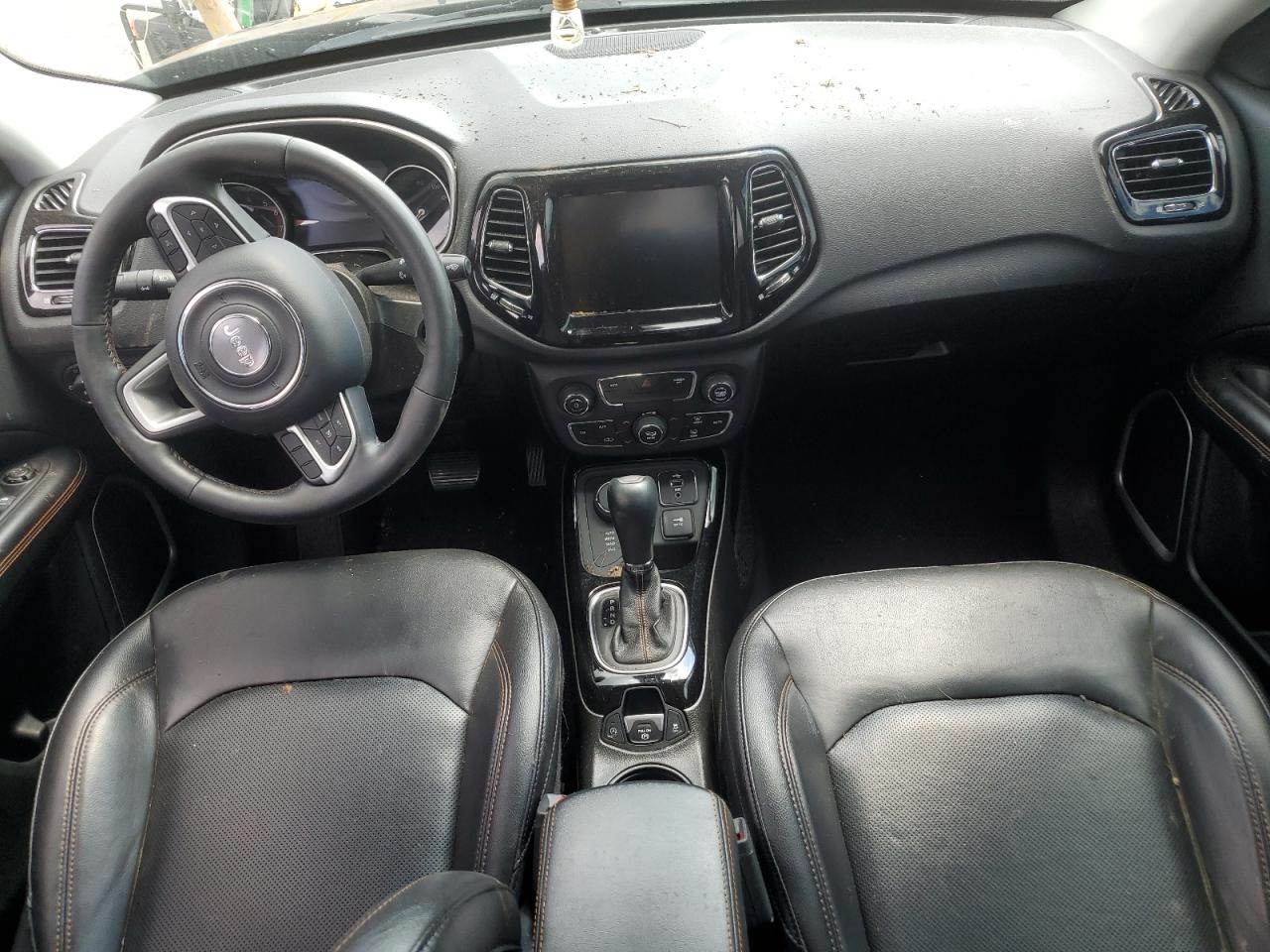 3C4NJDCB6JT398181 2018 Jeep Compass Limited