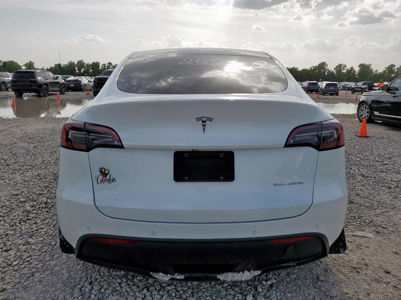 2022 Tesla Model Y VIN: 7SAYGDEE3NF376133 Lot: 63493155