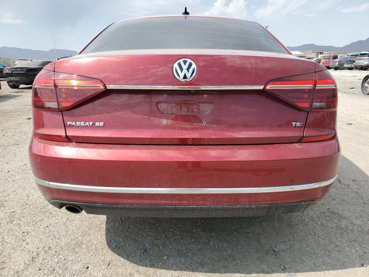 2018 Volkswagen Passat Se VIN: 1VWBA7A34JC025326 Lot: 65380775
