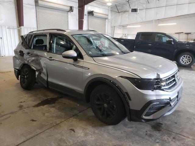  VOLKSWAGEN TIGUAN 2022 Srebrny