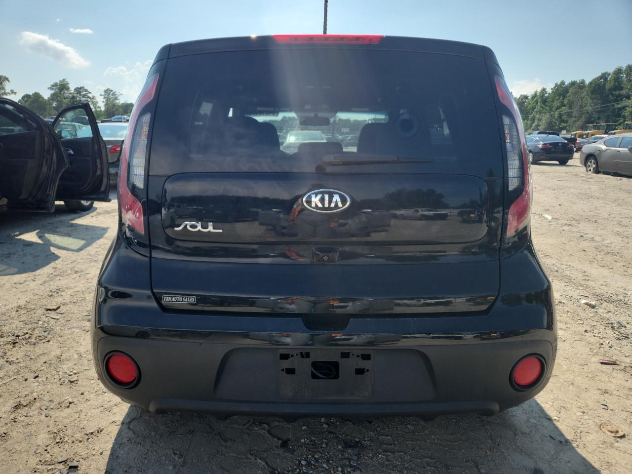 2017 Kia Soul VIN: KNDJN2A22H7416510 Lot: 64616475