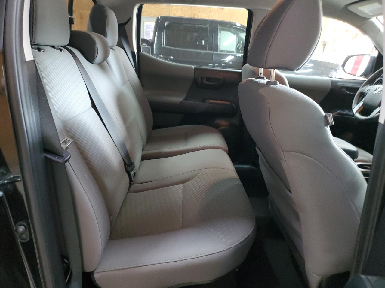 2021 Toyota Tacoma Double Cab VIN: 3TMCZ5AN4MM452238 Lot: 61776995
