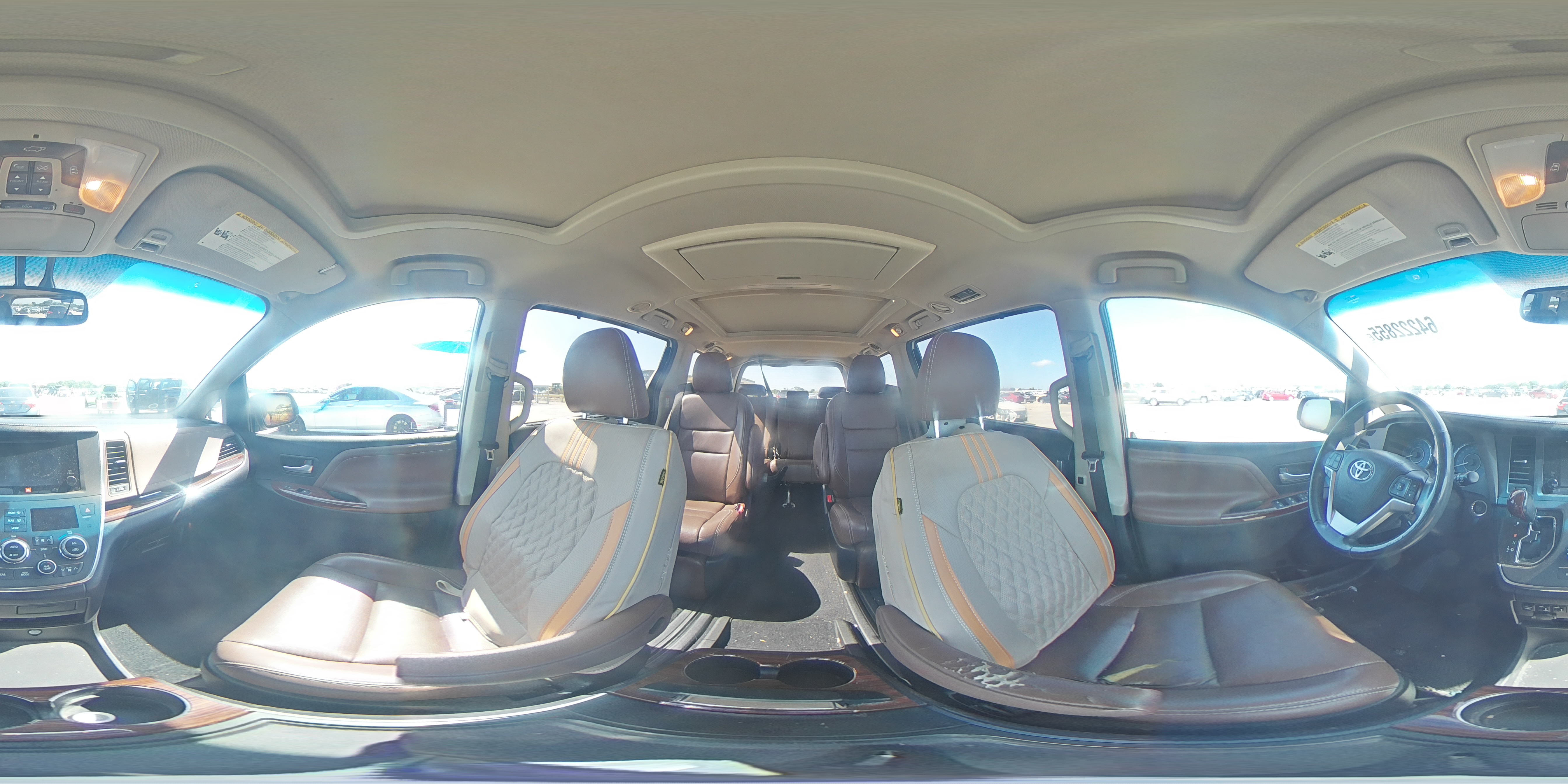 2015 Toyota Sienna Xle VIN: 5TDYK3DC2FS686910 Lot: 64222855