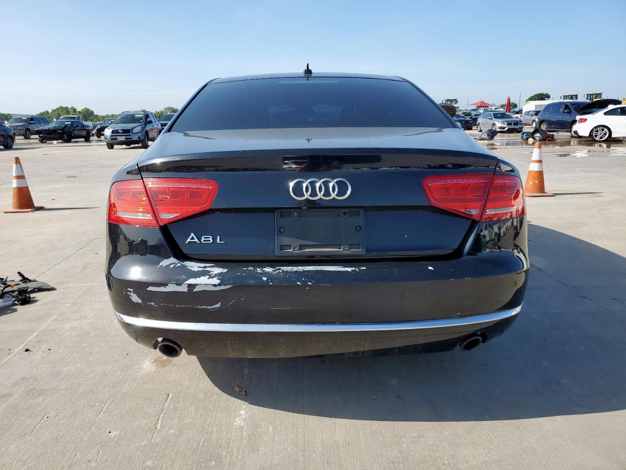 2013 Audi A8 L Quattro VIN: WAURGAFD0DN033167 Lot: 65601955