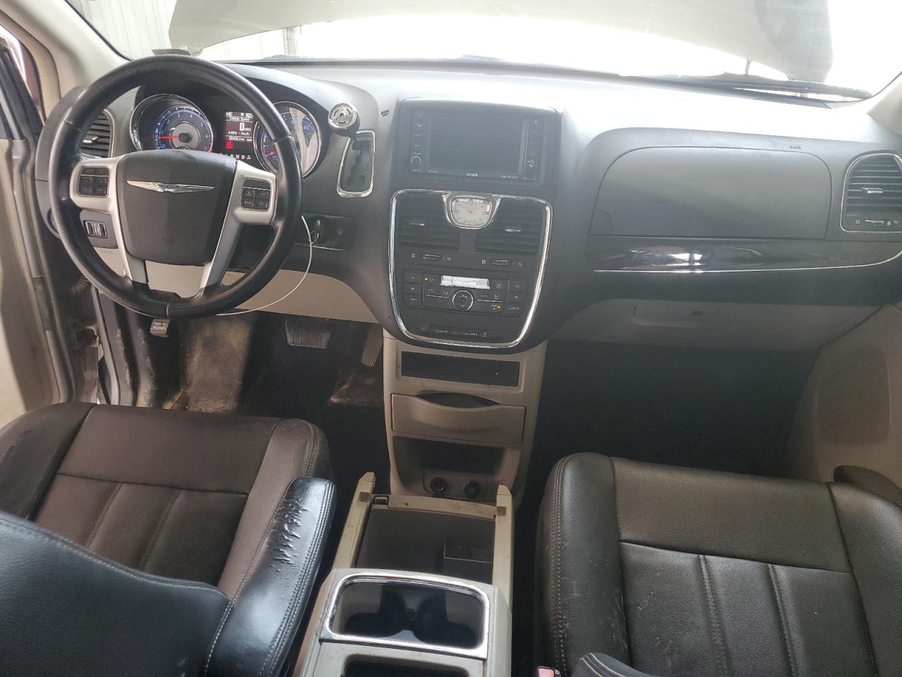 2016 Chrysler Town & Country Touring VIN: 2C4RC1BG5GR260022 Lot: 62648885