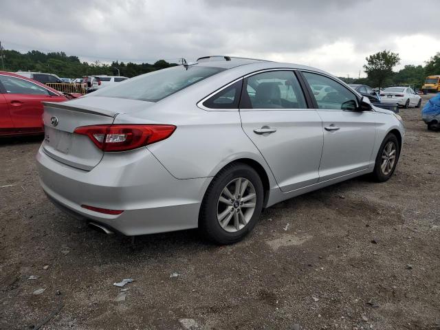 Sedans HYUNDAI SONATA 2015 Srebrny
