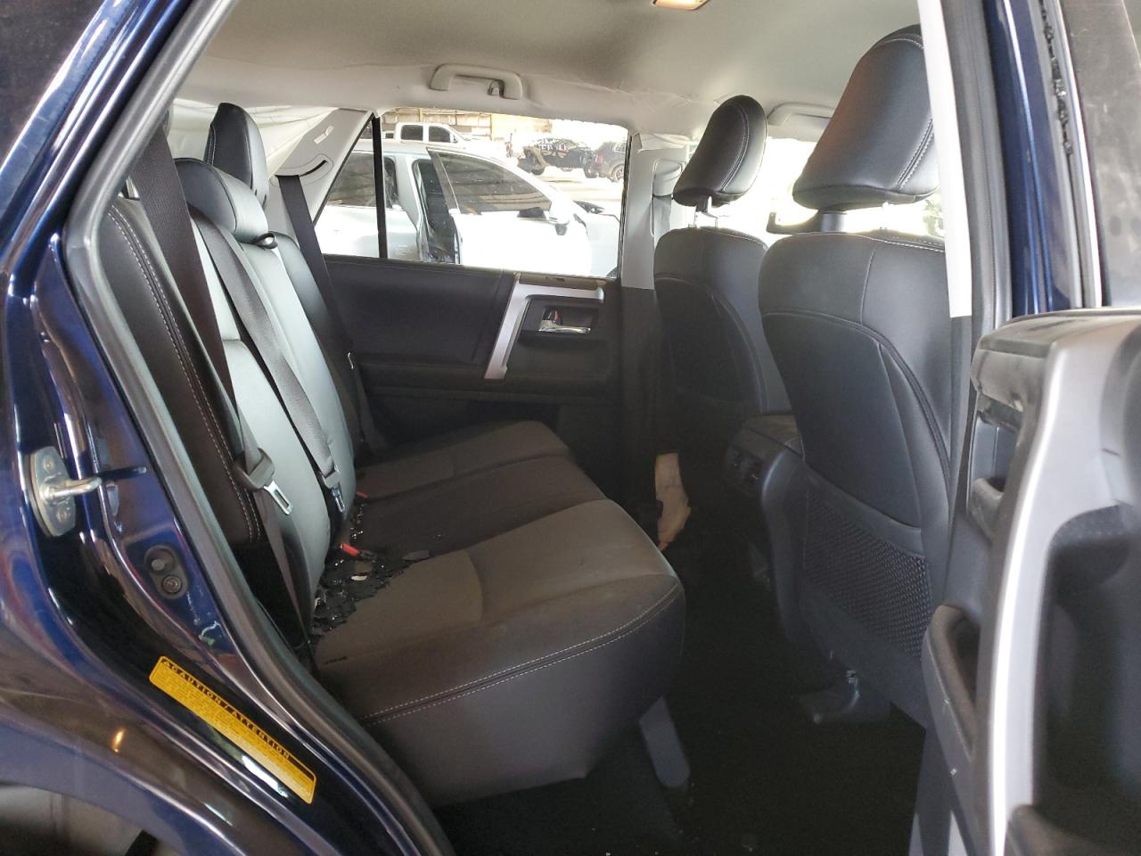 JTEFU5JR9P5295424 2023 Toyota 4Runner Sr5