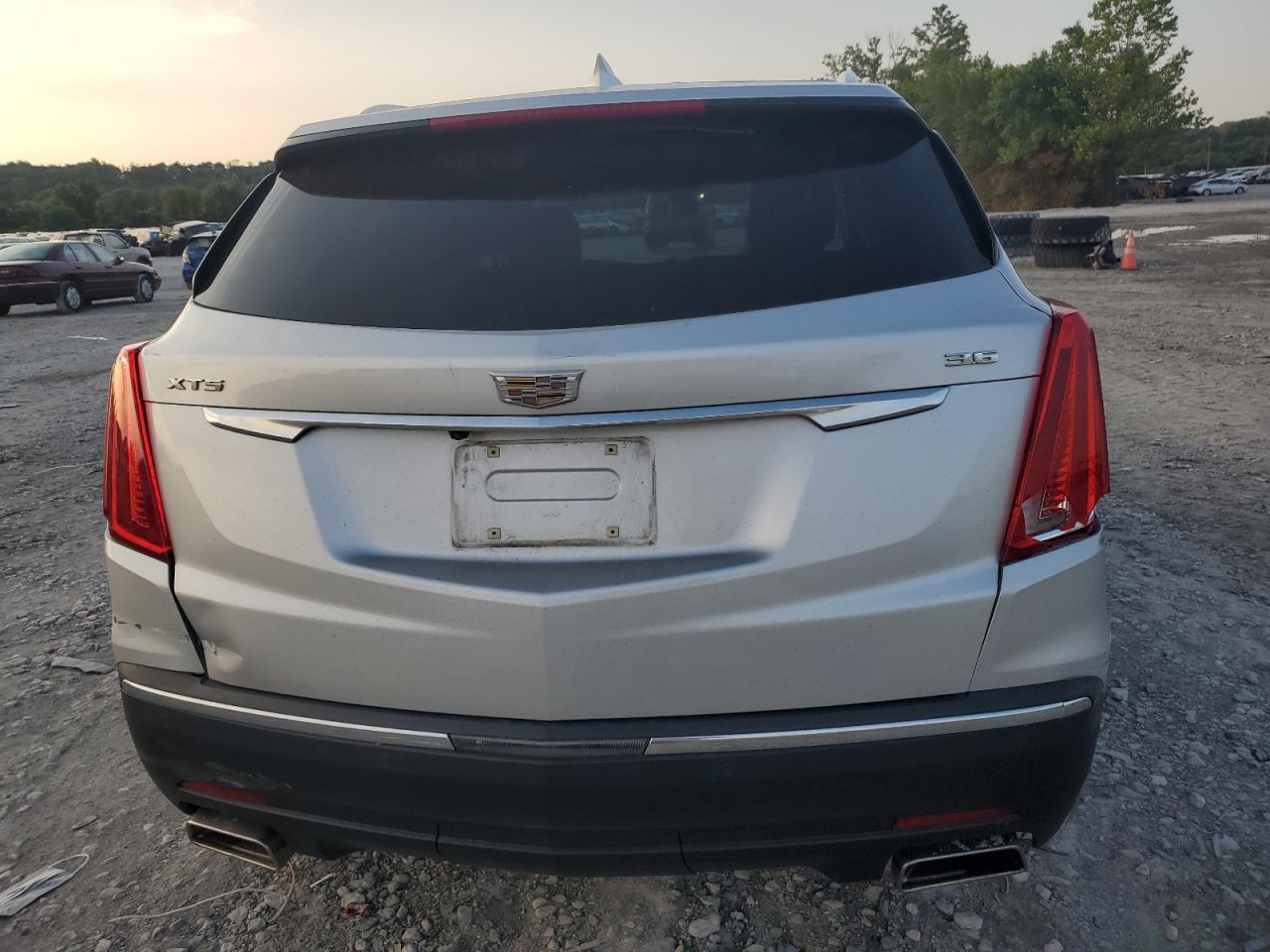1gykners0kz212210 1GYKNERS0KZ212210 2019 Cadillac Xt5 Premium Luxury