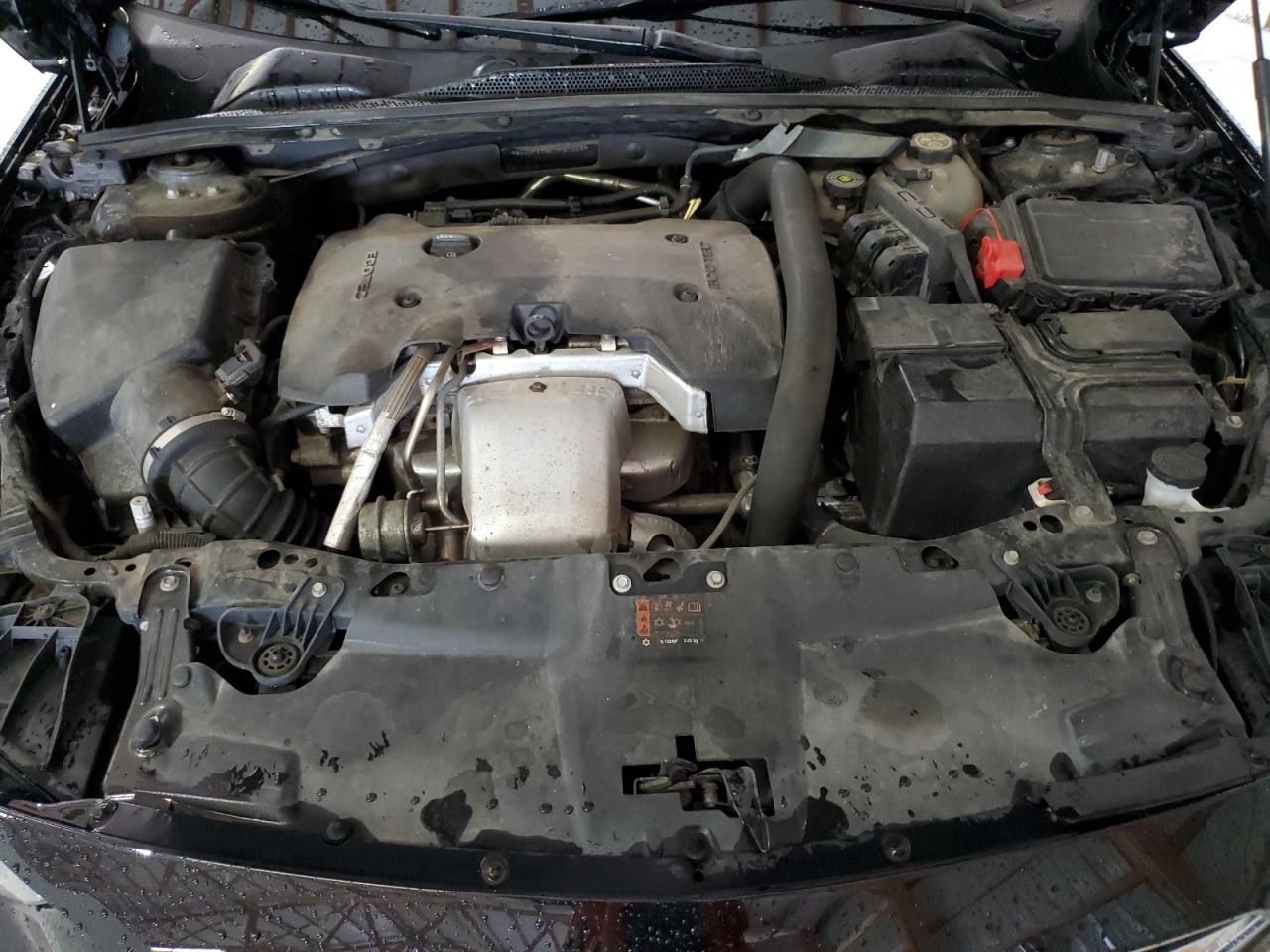 2018 Buick Regal Essence VIN: W04GP6SX3J1127208 Lot: 64626695