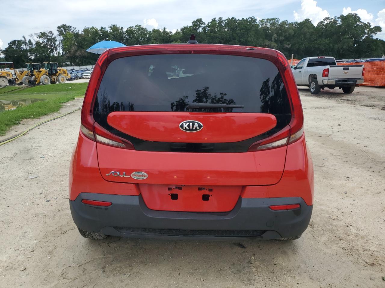 2020 Kia Soul Lx VIN: KNDJ23AU6L7057588 Lot: 63996285