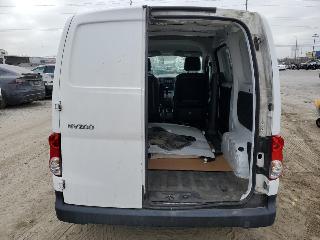 2015 Nissan Nv200 2.5S VIN: 3N6CM0KN6FK698302 Lot: 63862735