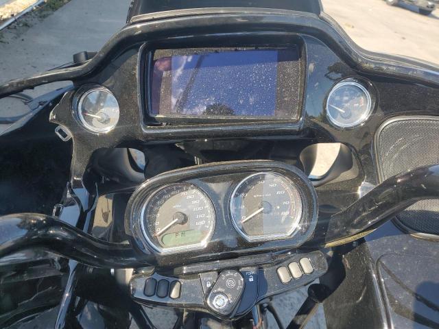  HARLEY-DAVIDSON FL 2022 Чорний