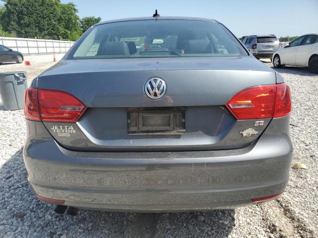 Sedans VOLKSWAGEN JETTA 2014 Szary
